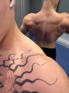 SterlingNoir Public Bilde