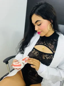 daniela-sexy Public Εικόνα 5