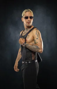 mister_eithan Public 사진 3