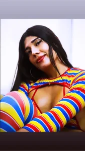 ZachaTompson Sexy Chucky Foto 5