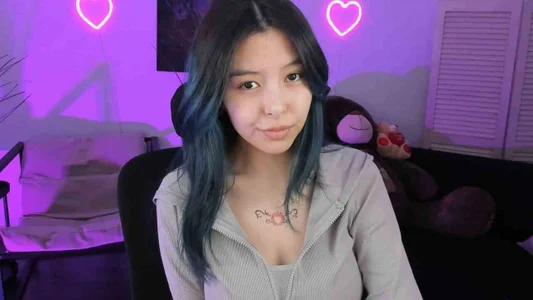 SirenMystiqのsportswearの枚の写真