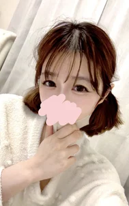 hiyo_vv_のひよのこといっぱいみて♡の 2枚の写真