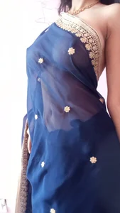 More saree pic😝 de preets020  Imagens