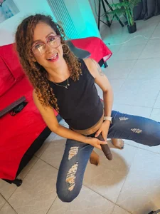 Angela_donnato Enjoying my strap on 사진 2