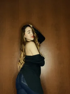 LiaHansson00 Hi honey🤭 Immagine  4