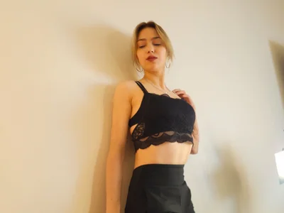 AlysiaSun_ Strictly for u... Maybe Pic 8