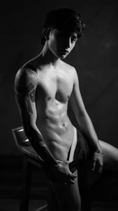 troy_rougePerfect body图片 3