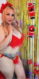 Ashley_Beenson MERRY CHRISTMAS Immagine  2