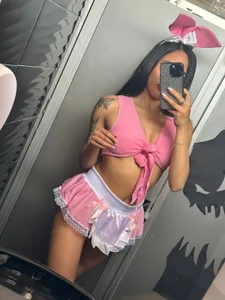 Julieta_jonesss Public Immagine  4