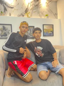 Public de BLONDON_BOYS1  8 Imagens