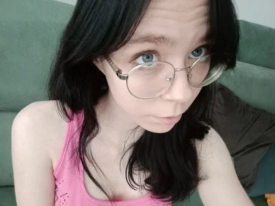Karina_quannik's XXX Nude Photo 4