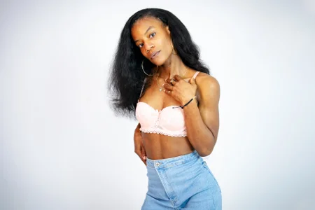 Sexy girl in jeans 👖👄🔥💋😈 de dafnnelewis Foto 8