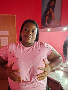 bigcurvymoomy Public Bilde 5