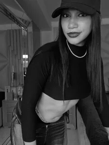 valky_00 Public Pic 2