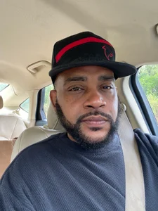 Red_And_Mizstaken Public Pic 4