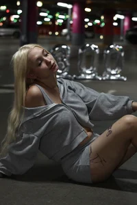 Mila_NoRules: Thanks all 300k persons ( 7 фото)