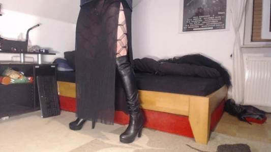 metalhead1970@xh kullanıcısının Und wiedere ein Paar neue Boots albümü -  3 fotoğraf