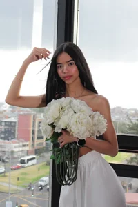 allison_11 luz flores y sonrisas صورة واحدة|allison_11 luz flores y sonrisas صورتان|allison_11 luz flores y sonrisas  6 صور|allison_11 luz flores y sonrisas  6 صورة