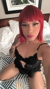 angelixna Public Pic 3