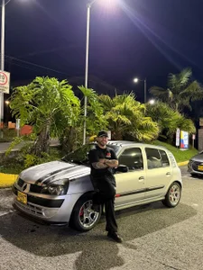 Ades_Lowe 👑 사진 2