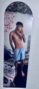 (; de bradboyhot06  3 Imagens