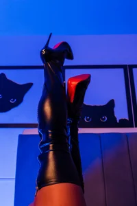 AlexandraSawyer: Office ( фото)