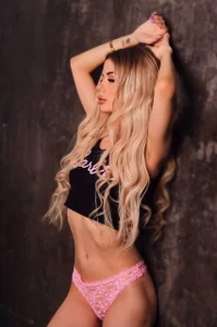 Public de Alina_Vibe_Me  8 Imagens