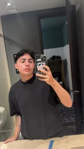 Samu_HottのPublicの枚の写真