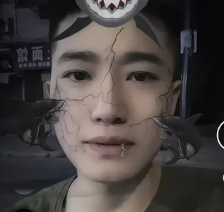 FC-001 大男孩 foto pelada 1