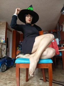 Im_Alma_ halloween Pic 2