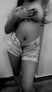 Lisahaydon01 Public Pic 2