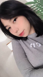Two_favorite_girlfriends 😺 Pic