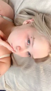 Shy_nikka_4you's 4 Sex Photo 1
