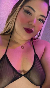 VanessaKalo Seduction in Black Pic