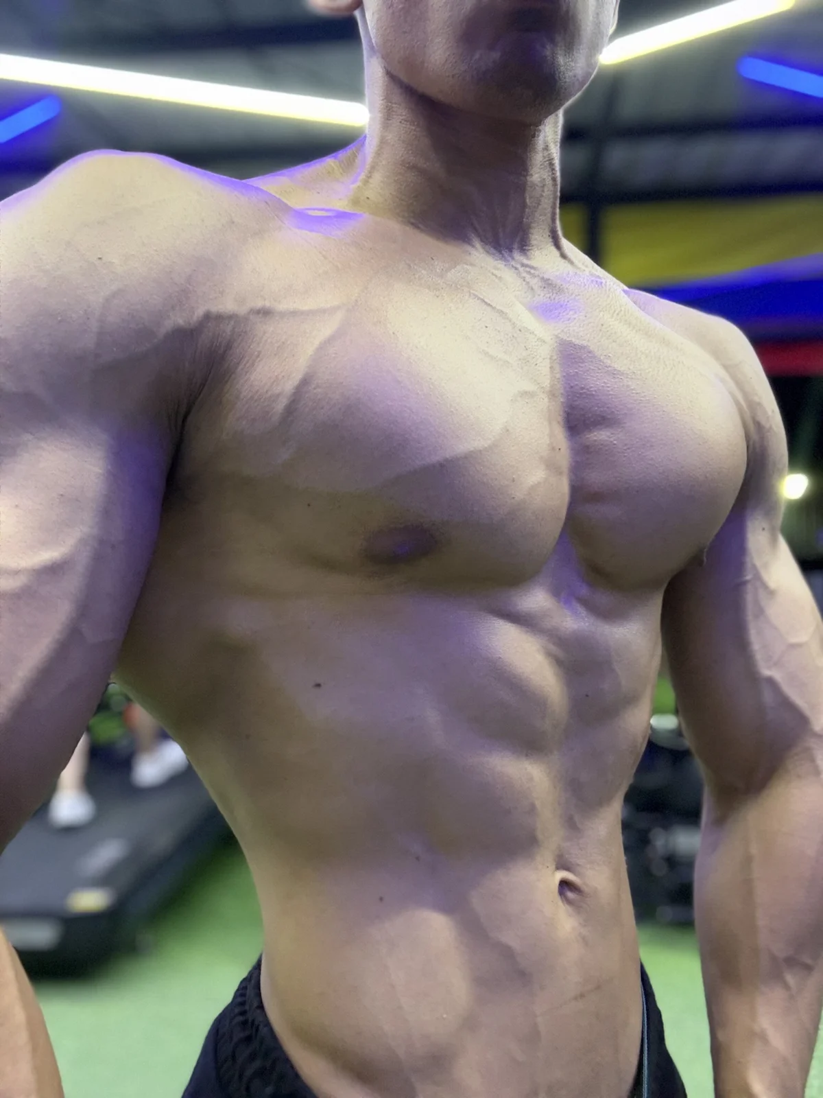 Erik_castle 热门图片 9430