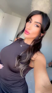 Cocowilde_ Public зображення