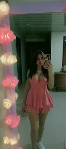 lunahototinparis18 Public Pic 2