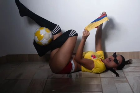 AngelineJolie If every goal deserves a celebration...imagine everything I have prepared for you. Pic 3