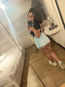 Mia_Bloom15 Public  2. fénykép