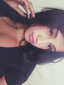 Zoe-DollyのPublicの枚の写真