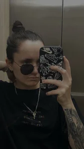 Luna_Loveee Public Pic 3