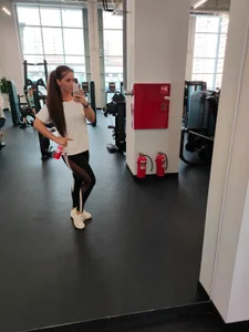 masha19981 Public  2টি ছবি