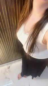 miss_priya07 Public Pic 3