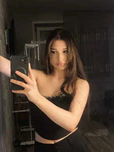 ShantellBuhrman me slika 4