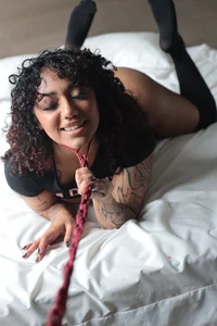 LuckySwagson I would like it to be in your bed Foto 9