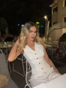 ChloeVelvetx Princess treatment🌸 Pic