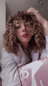 LioraVelvetC Less words, more feeling” Pic 5