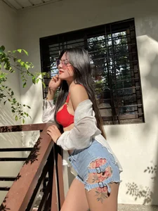 LustfulLara Public Foto 5