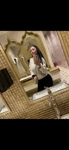Alma-'s photo