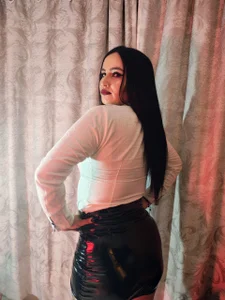 Scaarlett_prince I am your mistress Pic 4